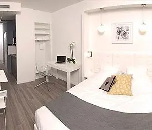 Calm Appart' & Hostel Апарт-отель